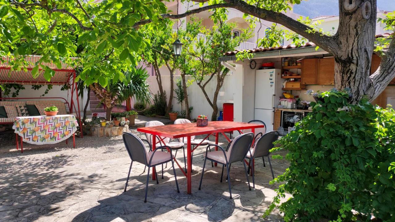 Apartments Paunovic Makarska Esterno foto