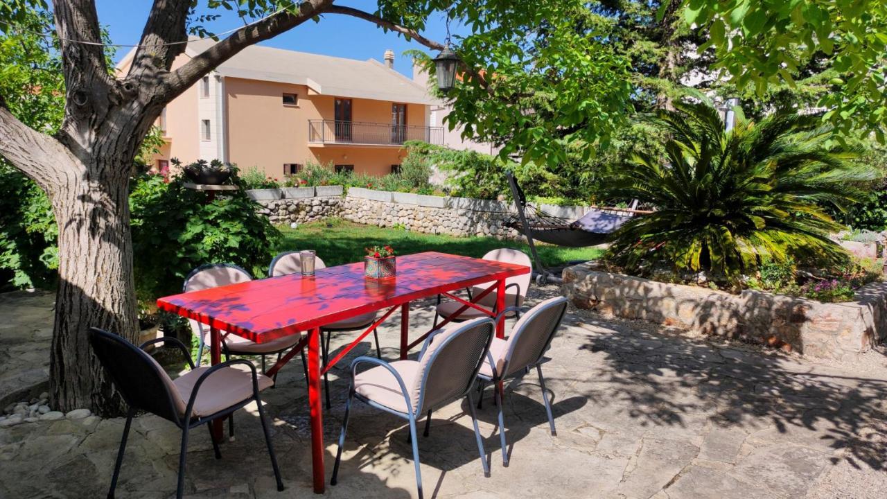 Apartments Paunovic Makarska Esterno foto