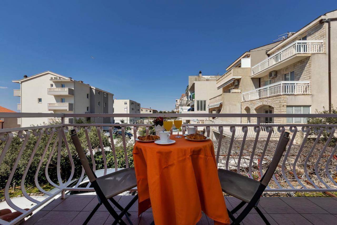 Apartments Paunovic Makarska Esterno foto