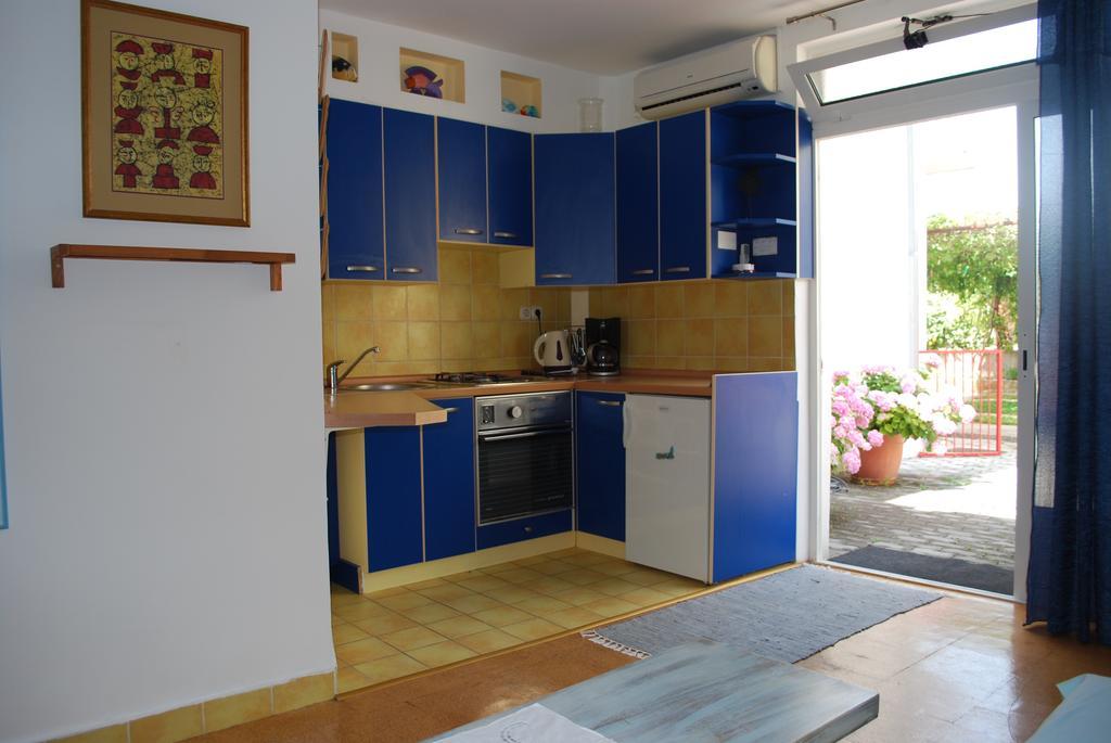 Apartments Paunovic Makarska Esterno foto